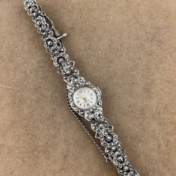 Fabulous Vintage 1920-30's Bently Ladies Wristwatch Bracelet with Marcasite Gems - Picture 4 of 8